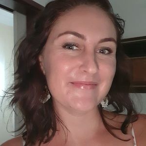 Meet your Posher, Tania